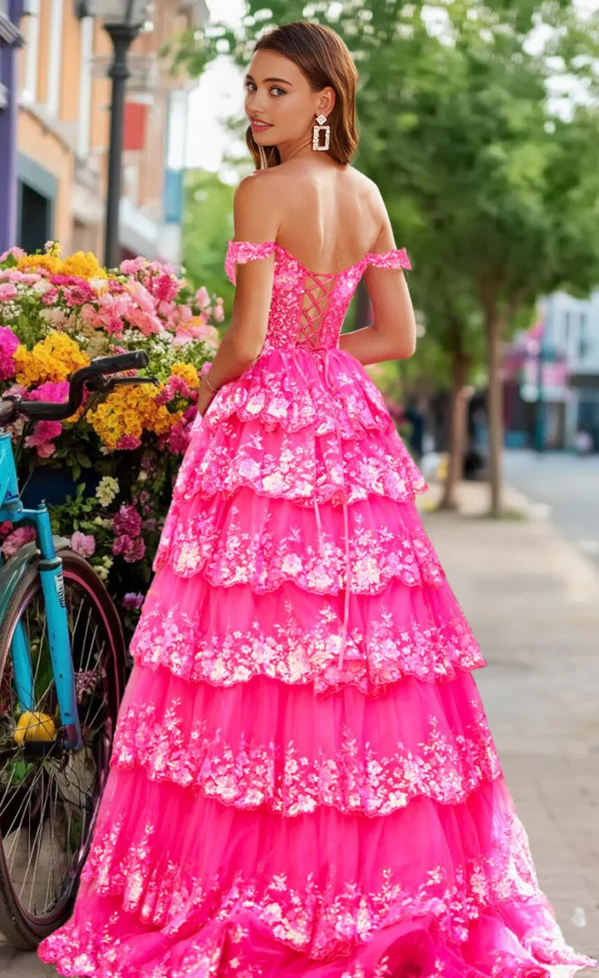 Sweetheart Neckline Lace Sequin Tiered Maxi Prom Dresses